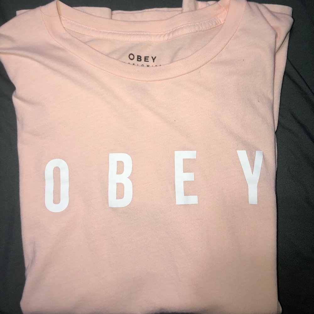 obey worldwide t-shirt